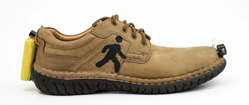Imagen del zapato inteligente para personas ciegas