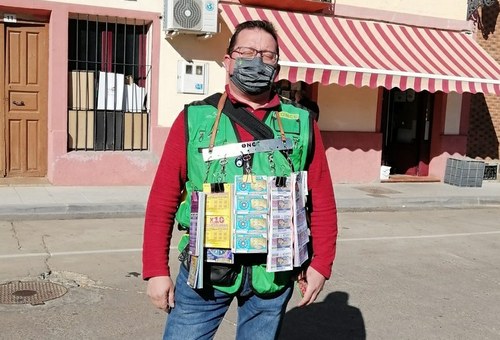 Juan Manuel Legido, vendedor de la ONCE que le comunicó el premio al agraciado