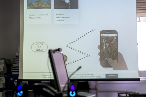 Pantallazo de la app Blind Explorer para la Ciudad Universitaria de Madrid