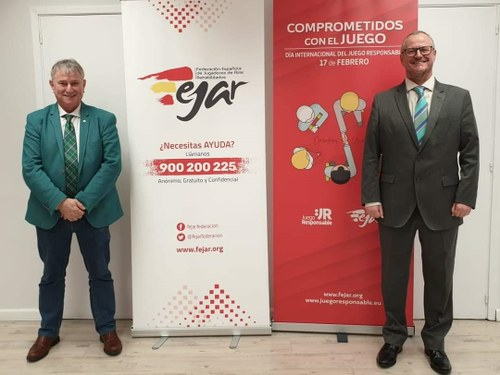 Patricio Cárceles junto a Máximo Enrique Gutiérrez, presidente de FEJAR