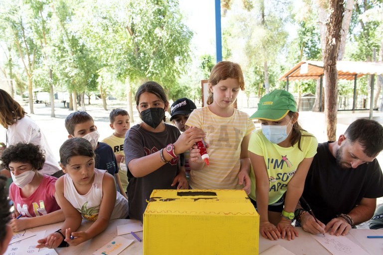 Foto de archivo del campamento de verano de 2021