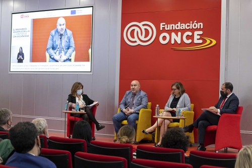 Angela Alcalá, Luis Cayo Pérez, Isabel Martínez y Alejandro Albillo