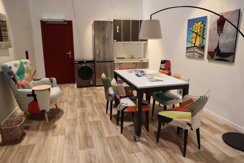 Cocina y comedor de la casa accesible