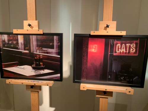Dos de las fotografías de Victoria Adame expuestas