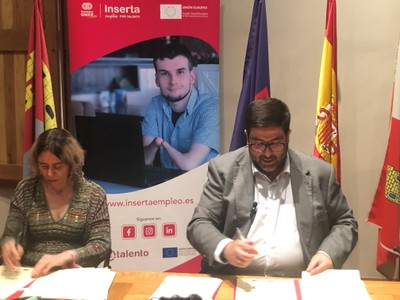 Imagen de la renovación del convenio Inserta con el Ayuntamiento de Ávila