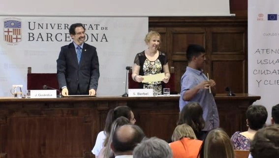 Acto de entrega de diplomas en la Universidad de Barcelona