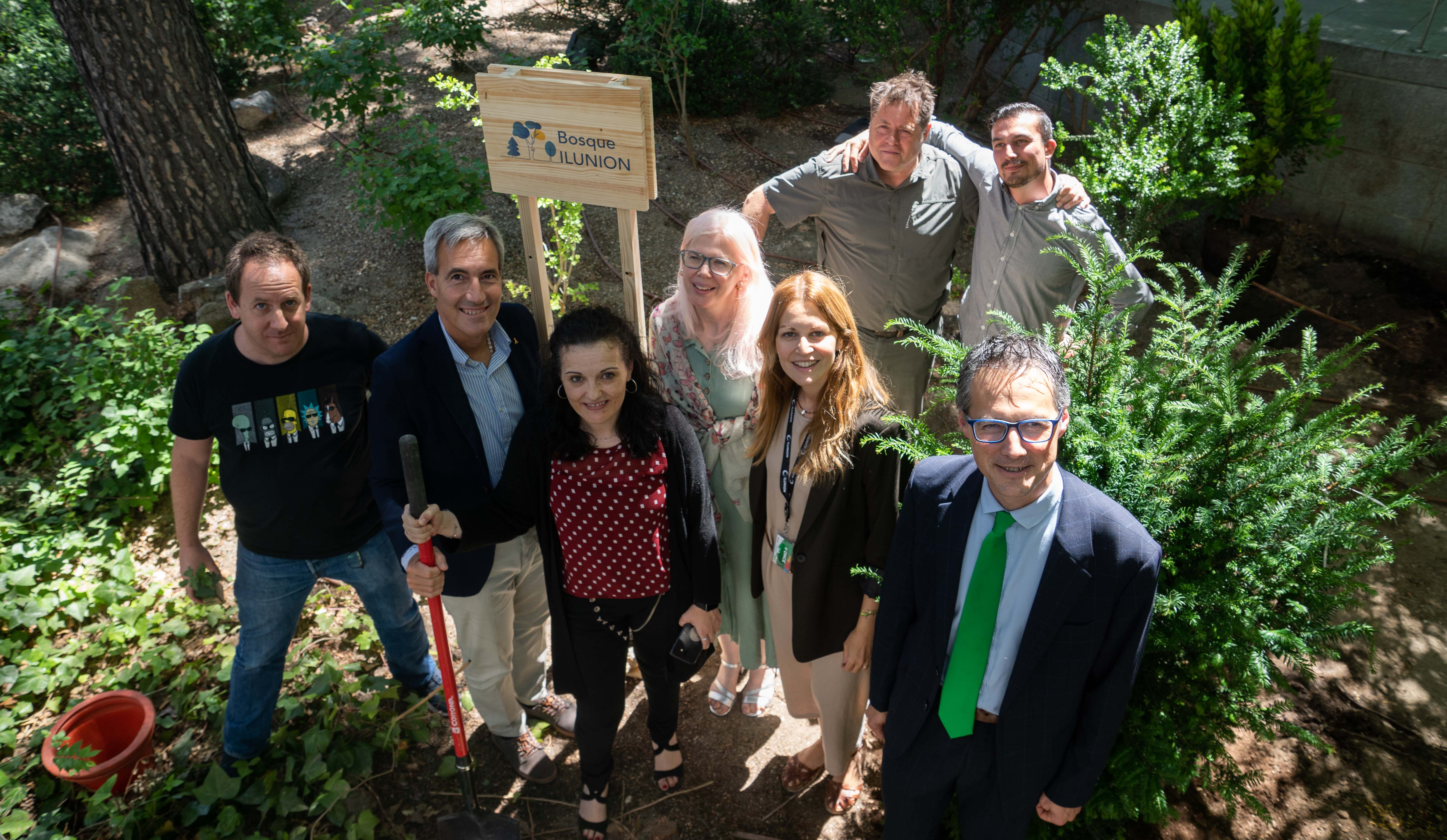 Momento de la plantación de los ejemplares