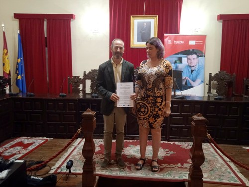 Carcedo y Quijorna en la firma del convenio