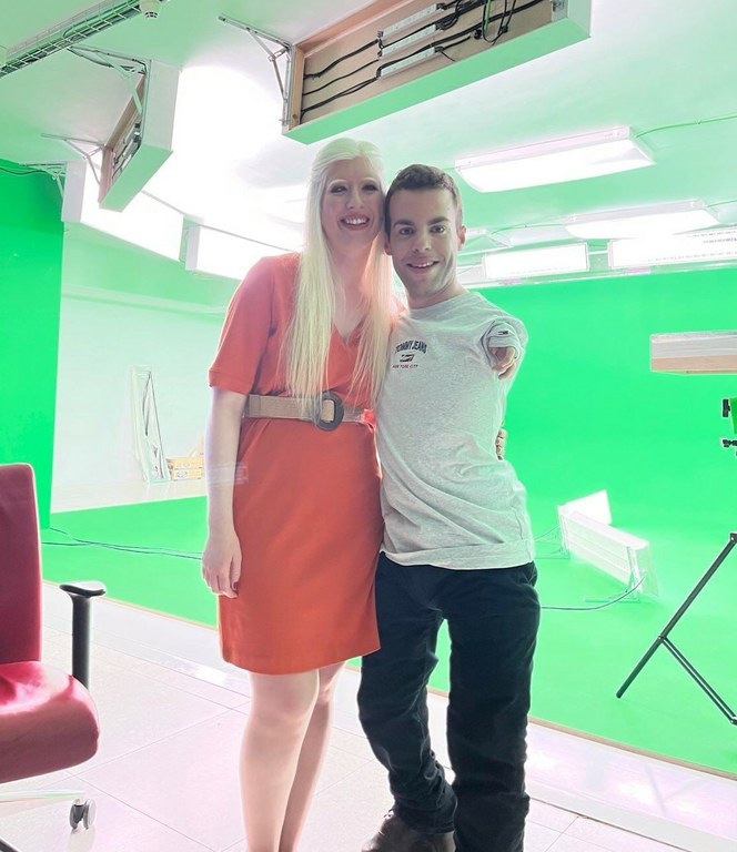 Enrique García y Patty Bonet en los estudios de 'Sorteos de la ONCE