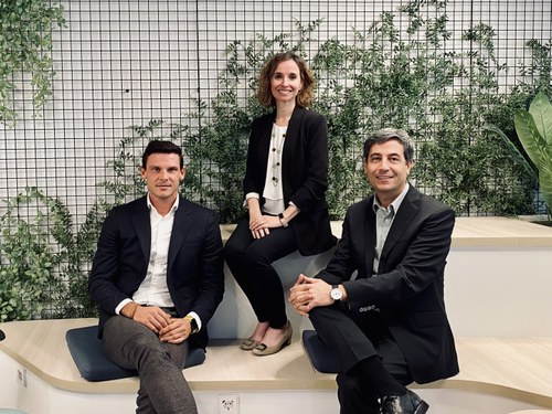 Carlos Bello, Teresa Zamora y Oliver  Benalal