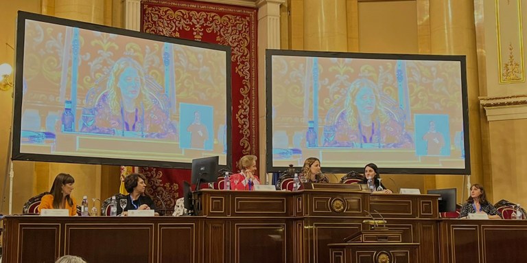 Isabel Caballero durante su intervención