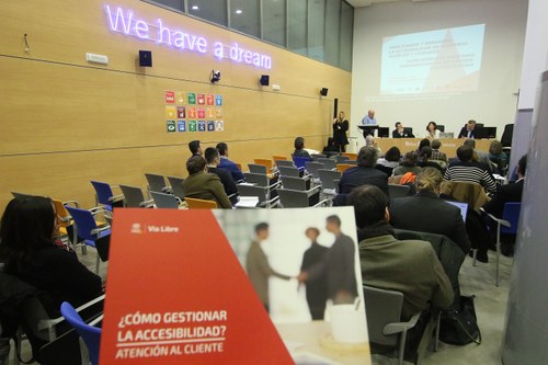Momento de la jornada sobre accesibilidad en Bilbao
