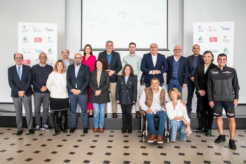 Foto de familia del acto celebrado en Canarias