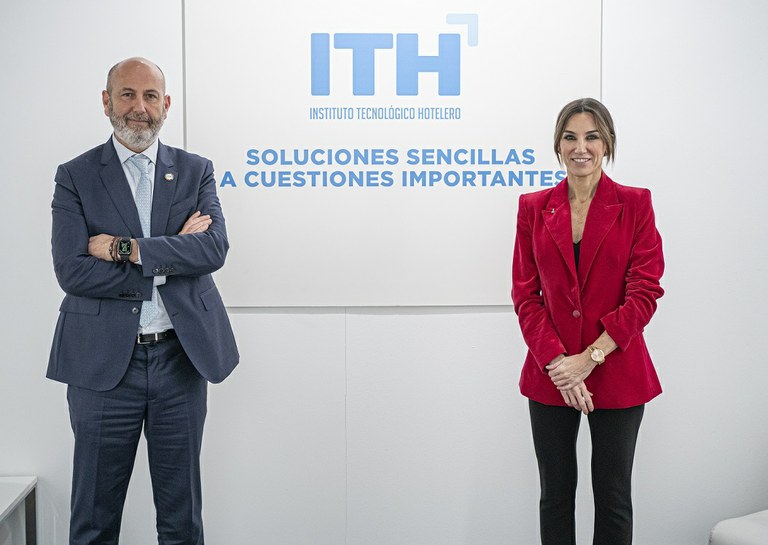 Javier García Cuenca y Patricia Otero Martín