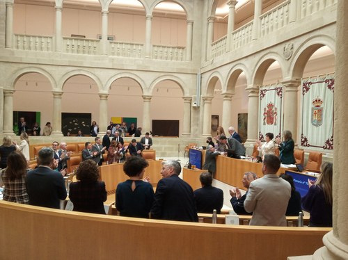 Momento de la aprobación de la Ley en el Parlamento de La Rioja