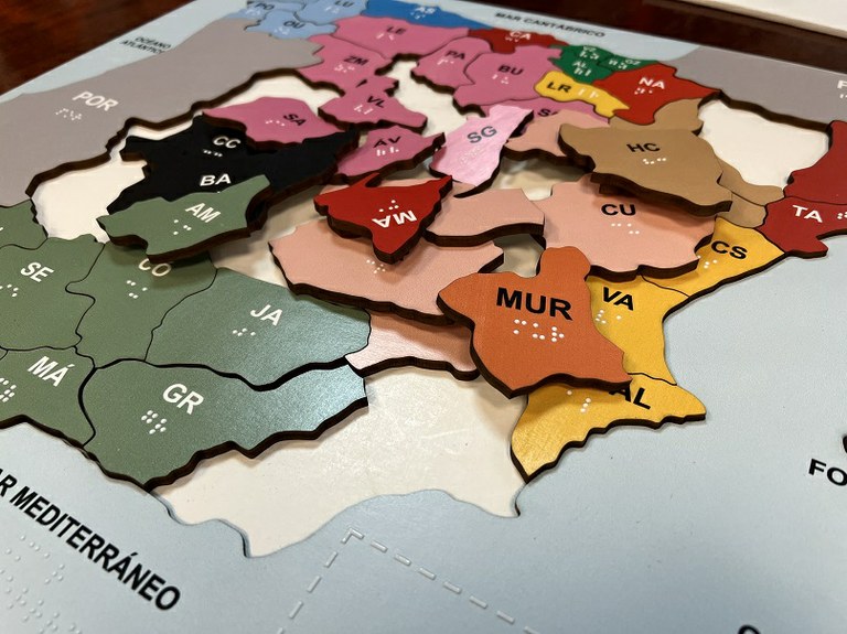 Puzle del mapa desmontado