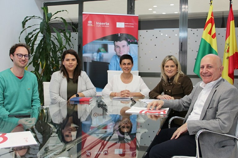 Acto de la firma en Beniel