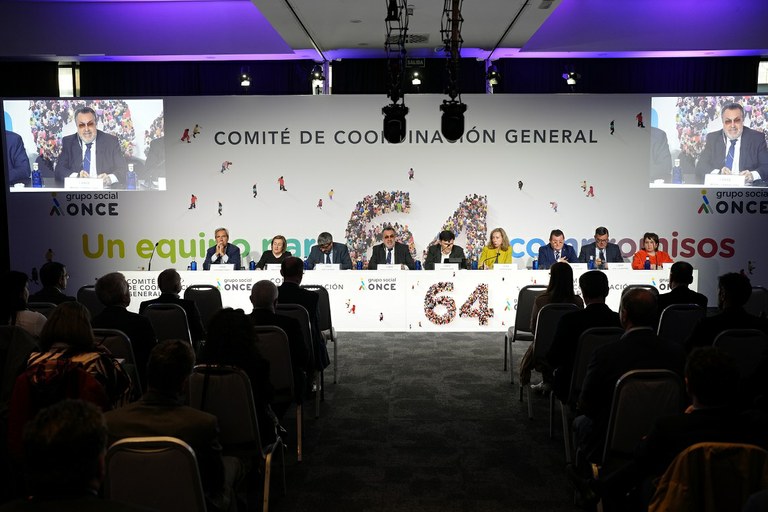 Vista frontal de la mesa del CCG