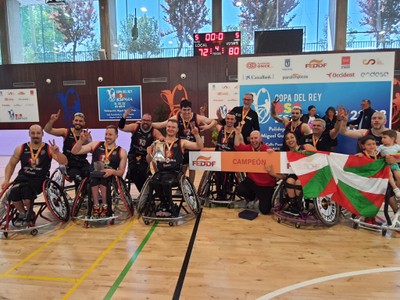 El Bidaideak Bilbao celebra su triunfo