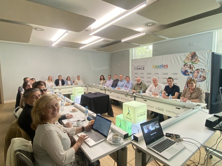El pleno de la CBE en la sede del Consejo General