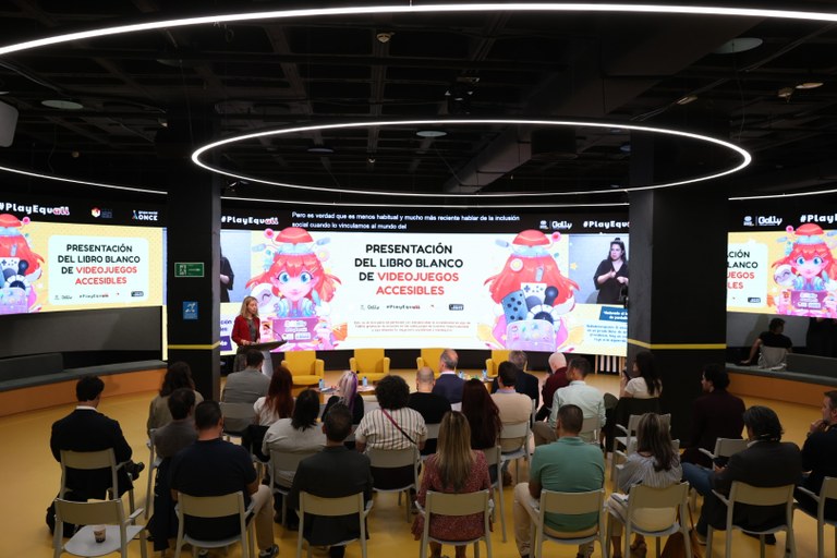 Momento de la intervención de Patricia Sanz en la presentación de la guía