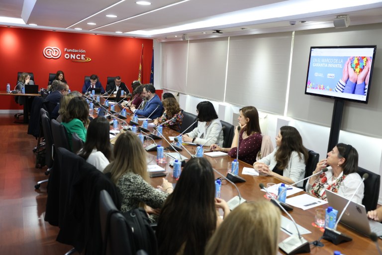 Mesa completa de la jornada de trabajo