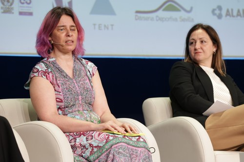 Carcedom durante su participación en el Foro