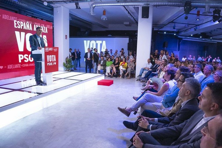 Sánchez, en el acto de presentación del programa del PSOE