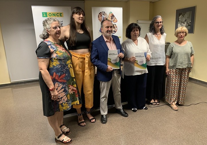 Foto de familia de presentación del IVC 2022