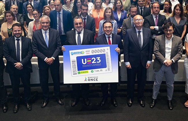 Presentación del cupón dedicado a la UE