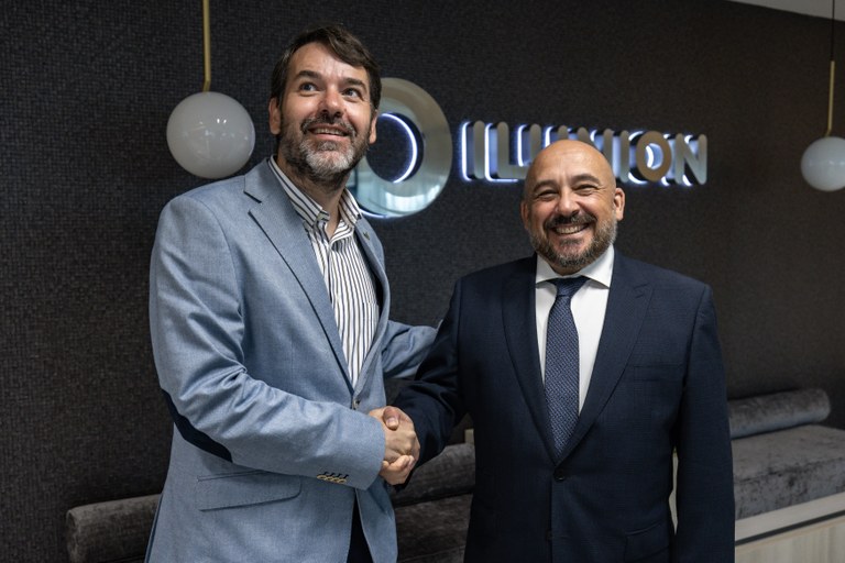 Alejandro Fernández y el presidente de la Fundación Pondera, Javier Valbuena