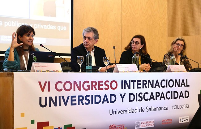 Participantes en la presentación del estudio
