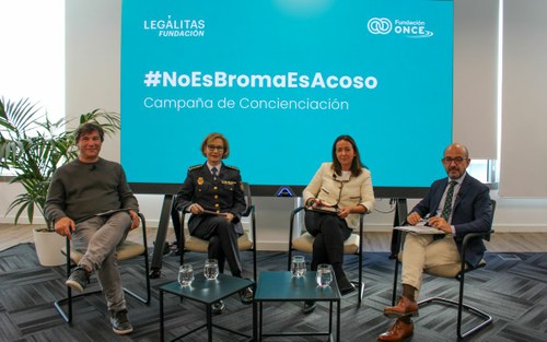 Participantes en la presentación de la campaña