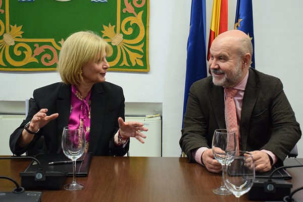 Momento de la firma del convenio