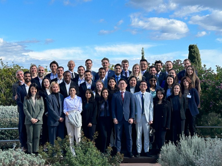 Alumnos de la escuelas participantes  en la "Case Competition"  