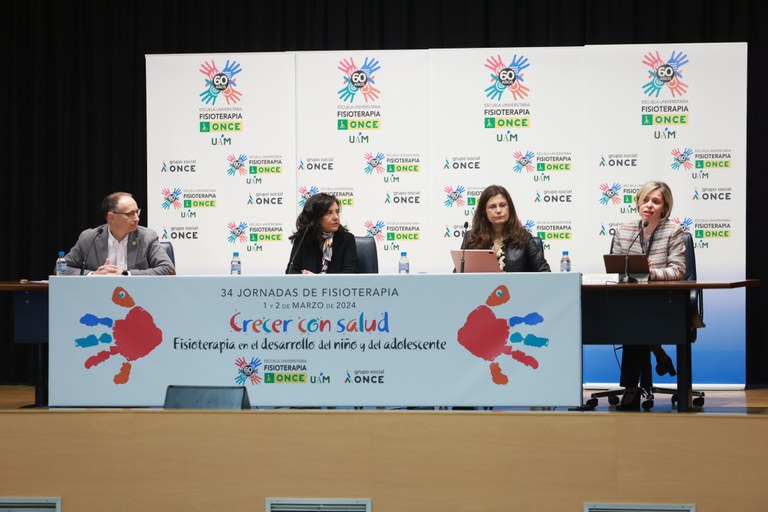 Mesa inaugural de las Jornadas