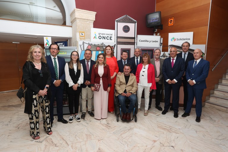 Premiados y autoridades