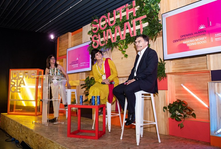 Alberto Durán y María Benjumea en la jornada organizada por el Grupo Social ONCE en el South Summit