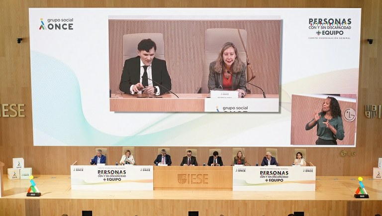 Mesa con los máximos responsables del Grupo Social ONCE al cierre del CCG
