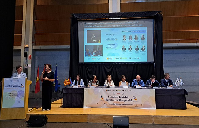 Mesa inaugural del Congreso