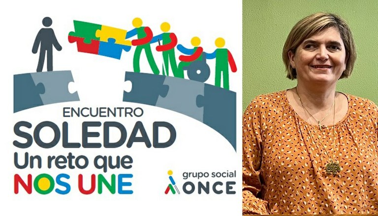 María Josés Sánchez Lorenzo junto a un cartel de un encuentro sobre soledad organizado por el Grupo Social ONCE