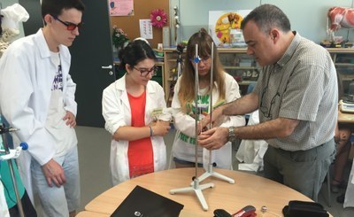 Imagen de un trabajo en laboratorio de la anterior edición del primer Campus