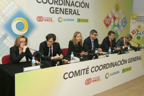 Mesa inaugural del Comité de Coordinación General