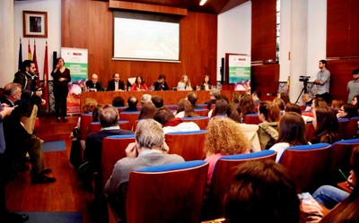 Aspecto general del salón del centro universitario en el que se desarrolló la jornada
