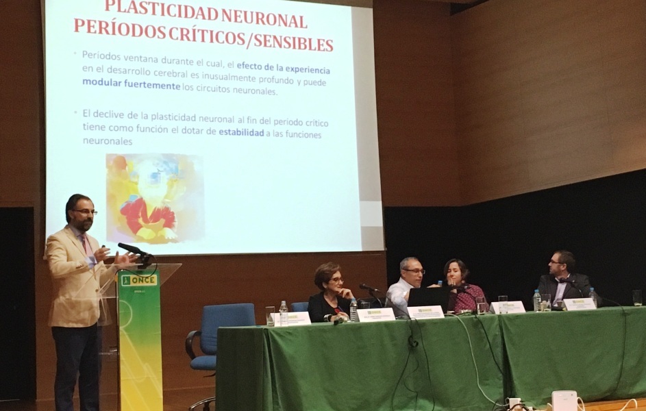 Una de las mesas de las jornadas sobre atención temprana