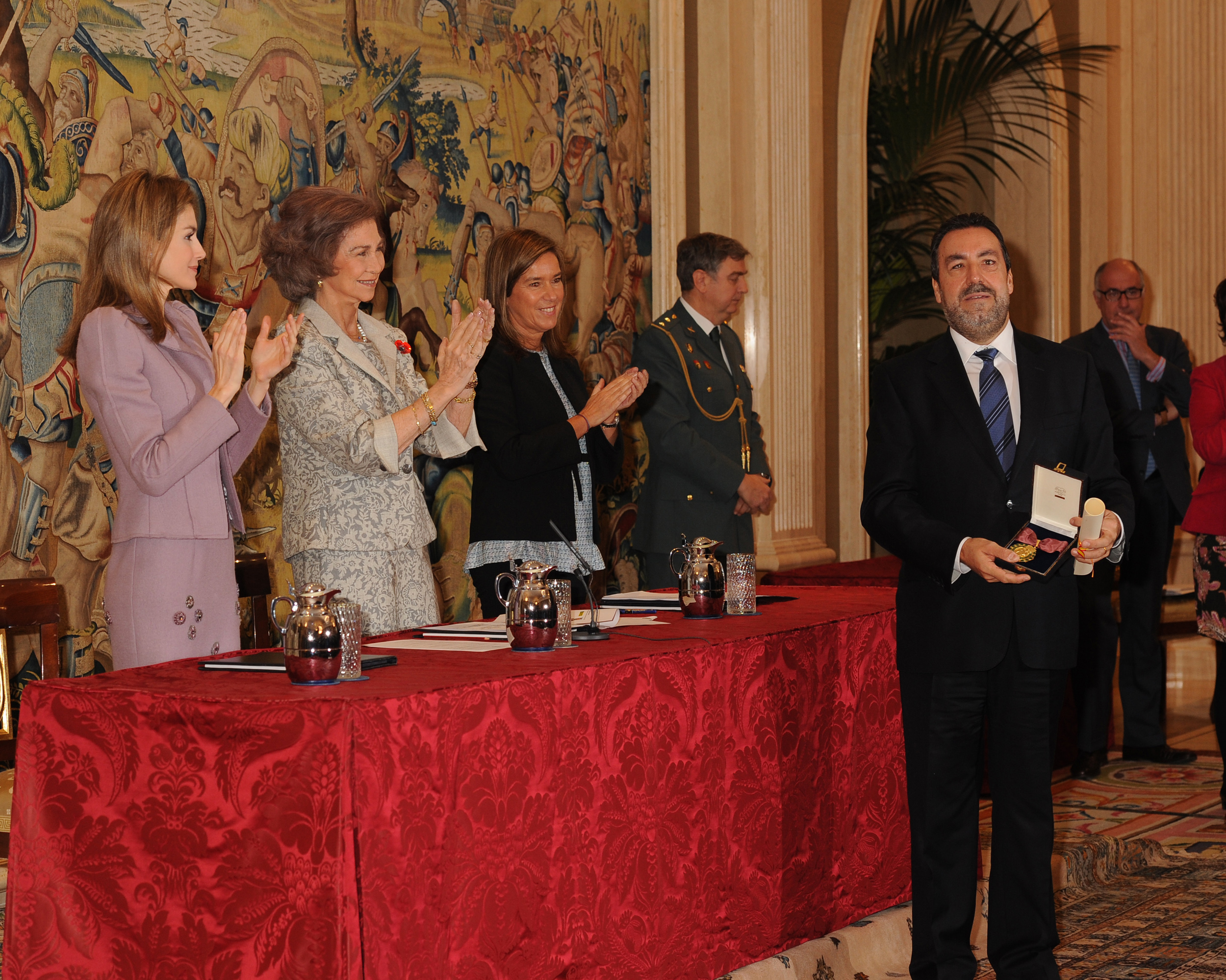 Acto de entrega de la Gran Cruz de la Orden Civil a la ONCE