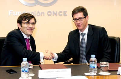 Alberto Durán (izqda.) y  Francisco Luis Montoro, consejero delegado del Grupo Gmp. 