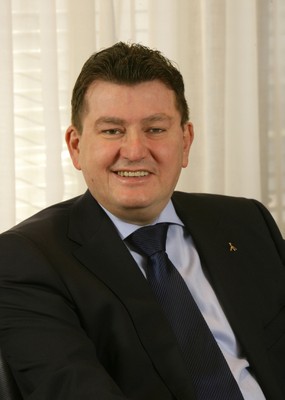 Primer plano de Ángel Sánchez, director general de la ONCE