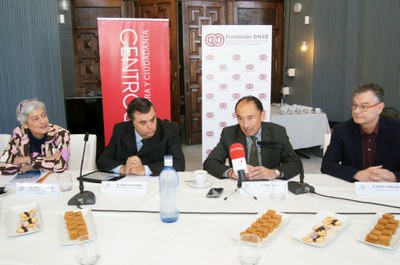 Acto de presentación de la V Bienal de Arte