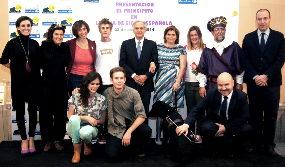 Participanres en la presentación de El Principito’, en lengua de signos española